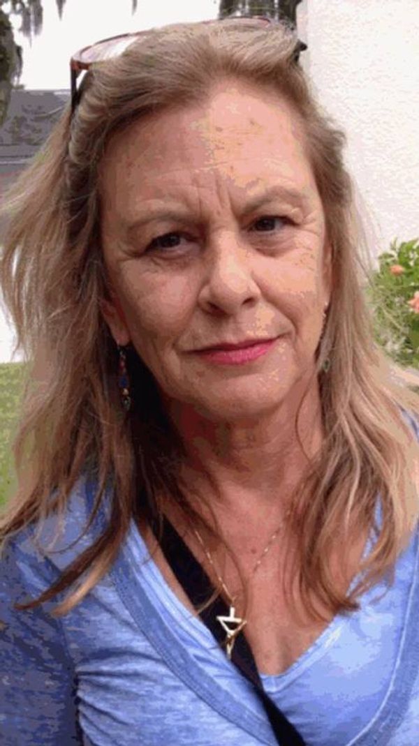 caroline crawford is excited to be making her stage debut with MCP Still Got It Players South. Originally from Houston, caroline has called Downtown Orlando home for the last decade. She's currently completing her final semester of the Master Meisner Program at Truthful Acting Studios in Edgewood and hopes to continue further in the advanced classes in their conservatory program . She would like to thank her instructors Marco DiGeorge and Rob Maus and Marco's wife Sam along with all of her awesome classmates at TA for their encouragement and support! 6