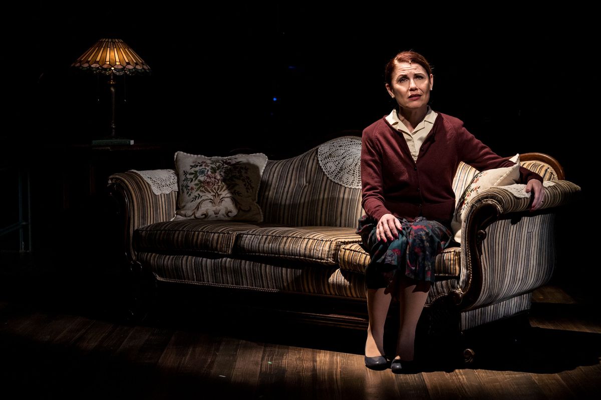 Ann Michels (Helen). Photo: Dan Norman.