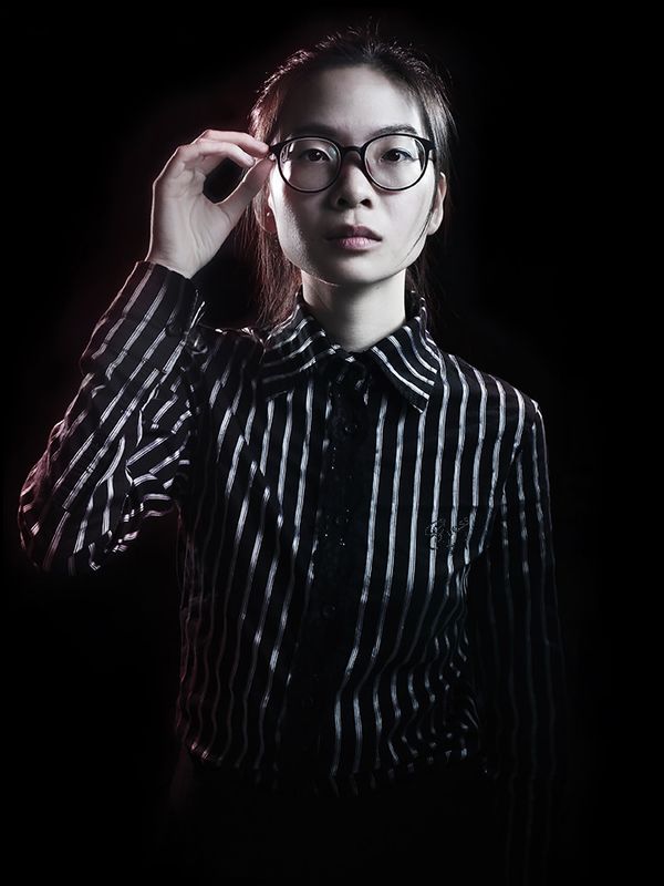 Angeline Neoh as Joanne 1