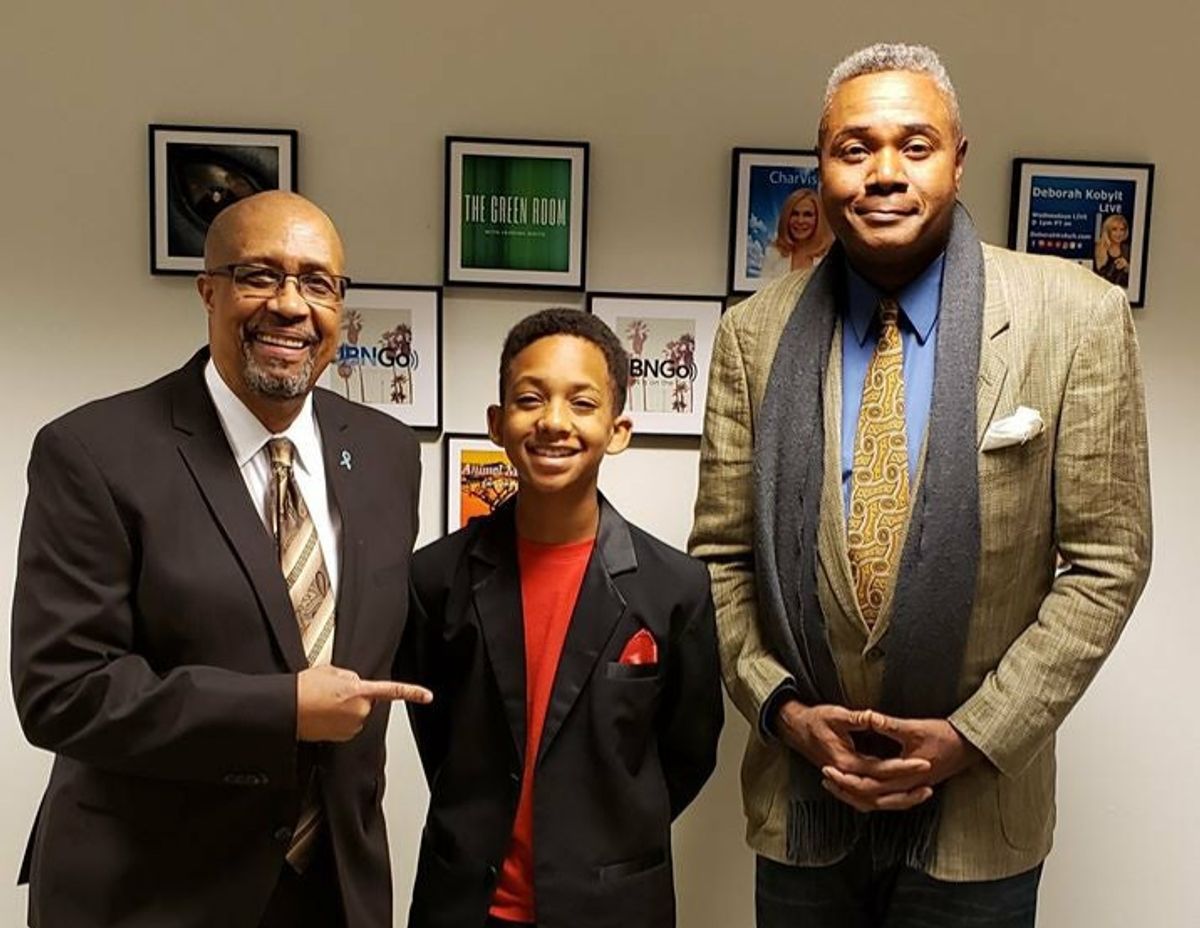 ACTORS OF DIFFERENT GENERATIONS TALK SHOP!: For the December 30, 2019 Edition of "The Actor's Choice", Host Ron Brewington ( left ) welcomed talented young Los Angeles-trained stage and television performer Brandin Stennis ( center ) and experienced veteran Chicago-trained stage actor and play play director Darryl Maximilian Robinson to chat about their work on the set of the show. ACTORS OF DIFFERENT GENERATIONS TALK SHOP!: For the December 30, 2019 Edition of "The Actor's Choice", Host Ron Brewington ( left ) welcomed talented young Los Angeles-trained stage and television performer Brandin Stennis ( center ) and experienced veteran Chicago-trained stage actor and play play director Darryl Maximilian Robinson to chat about their work on the set of the show.