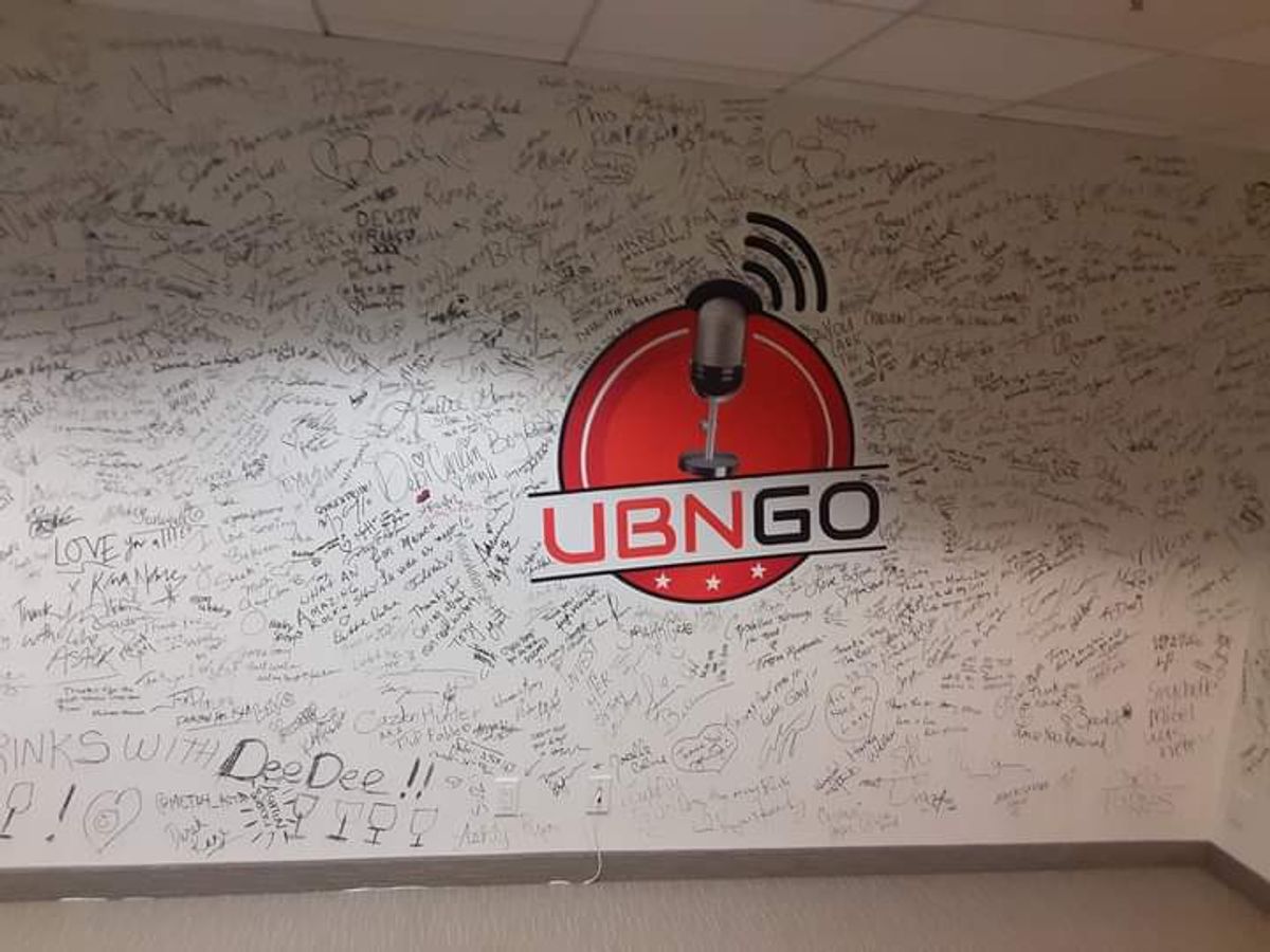 A Wall of Many Artists: Darryl Maximilian Robinson signed the UBNGO Burbank Studios during his 5th Guest Actor Appearance on THE ACTORS CHOICE with Host Ron Brewington.