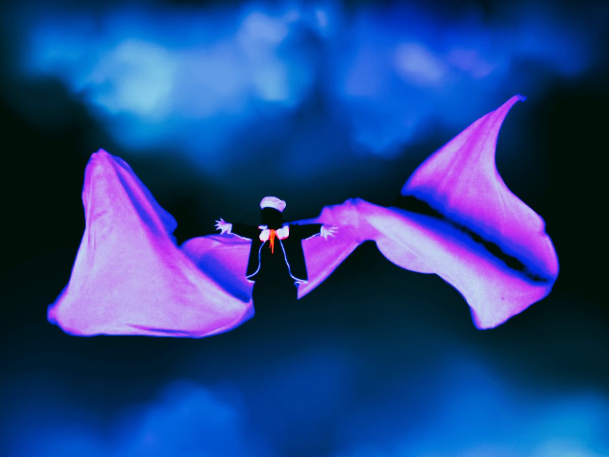 HILT black light theatre Prague show is one of the few black light theaters that survived the covid pandemic. It is located in the center of Old Prague