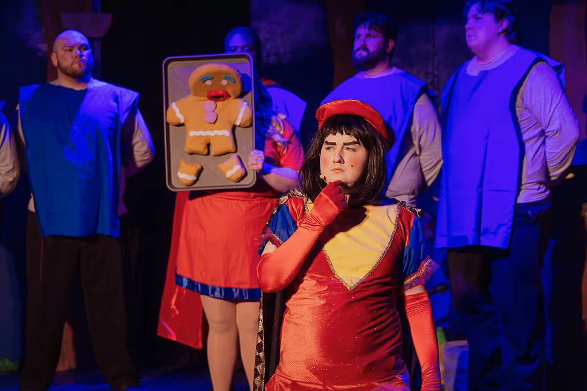 Ginny & Lord Farquaad (Mikayla Medford & Nathanael Clark)