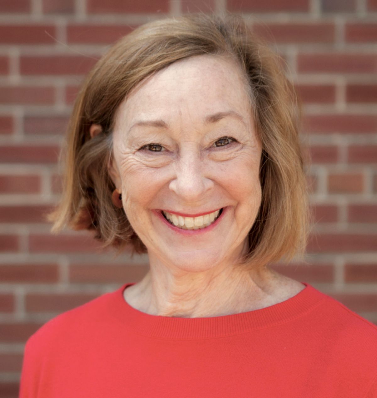 Gigi Jennewein  as Lady Anabella Byron, Mary