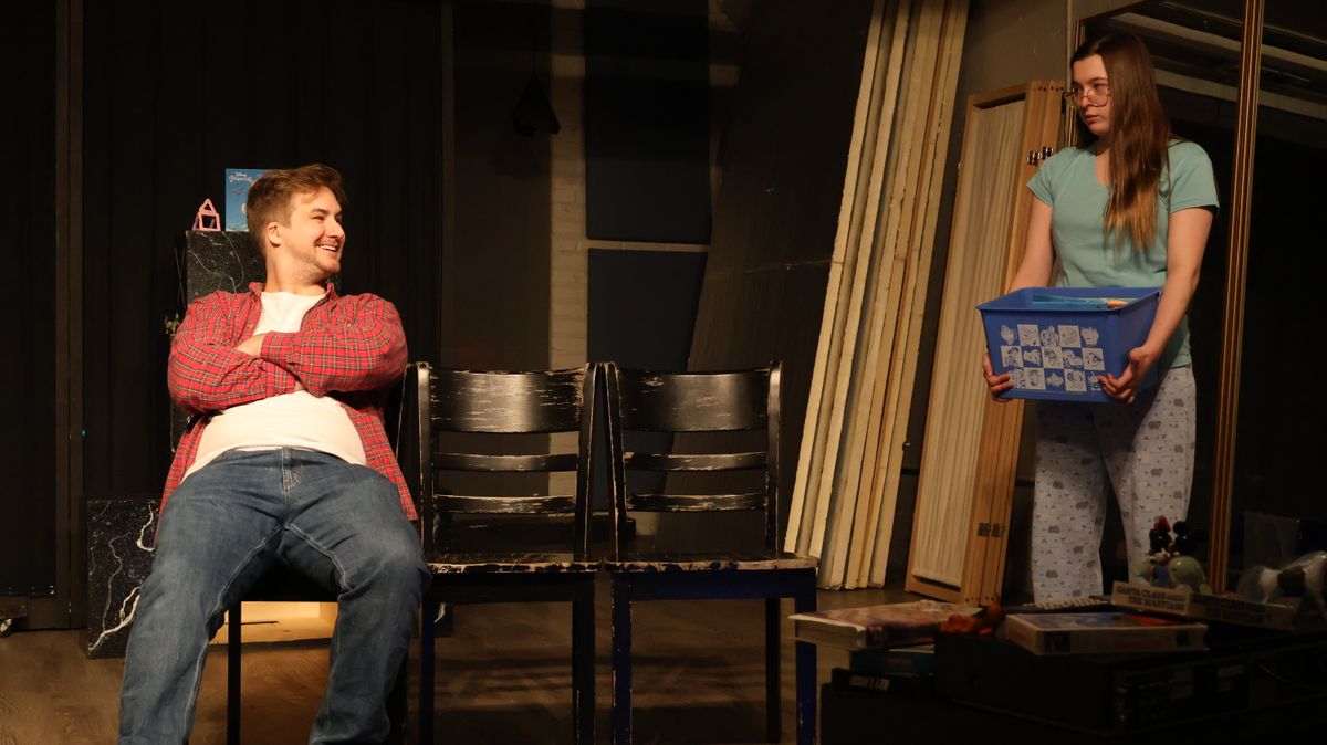 Adam Nyhoff as Spencer and Genevieve Gay as Piper.  Photo credit: Cat Brooks