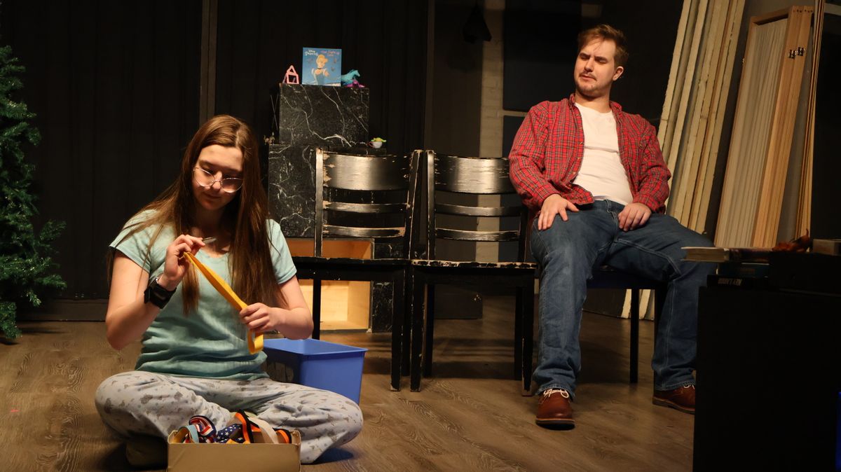 Adam Nyhoff as Spencer and Genevieve Gay as Piper.  Photo credit: Cat Brooks