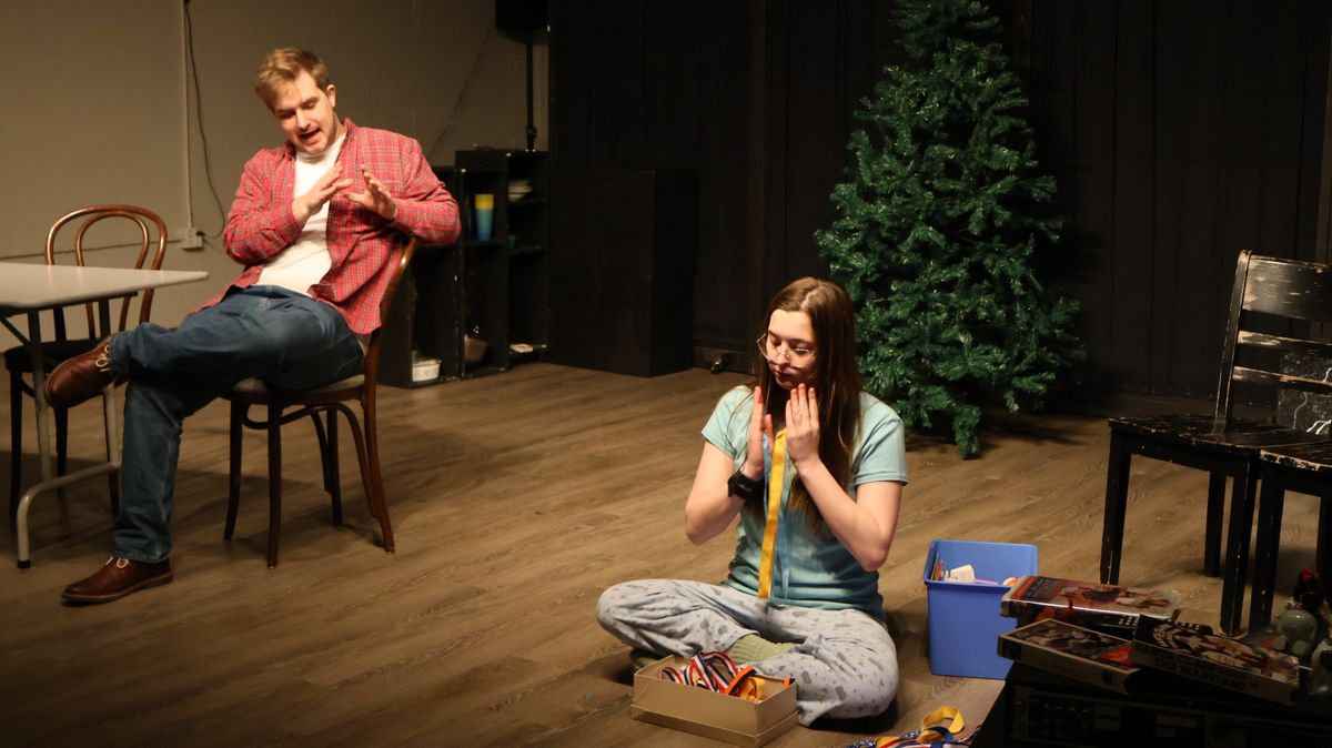 Adam Nyhoff as Spencer and Genevieve Gay as Piper.  Photo credit: Cat Brooks