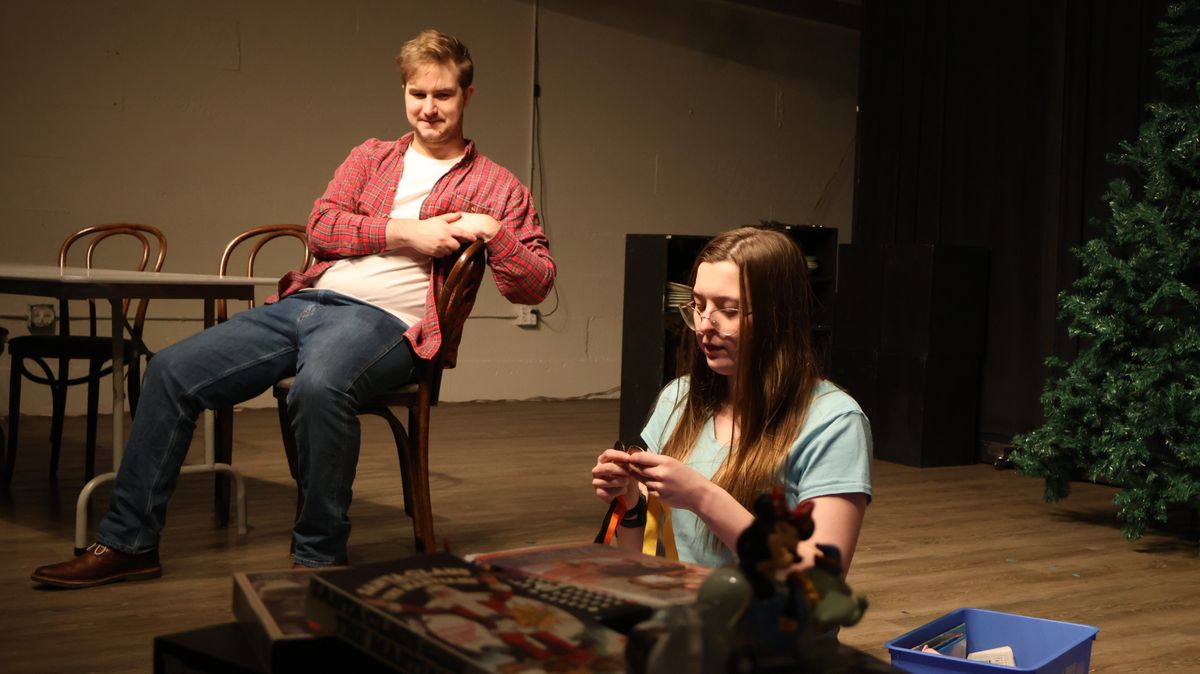 Adam Nyhoff as Spencer and Genevieve Gay as Piper.  Photo credit: Cat Brooks