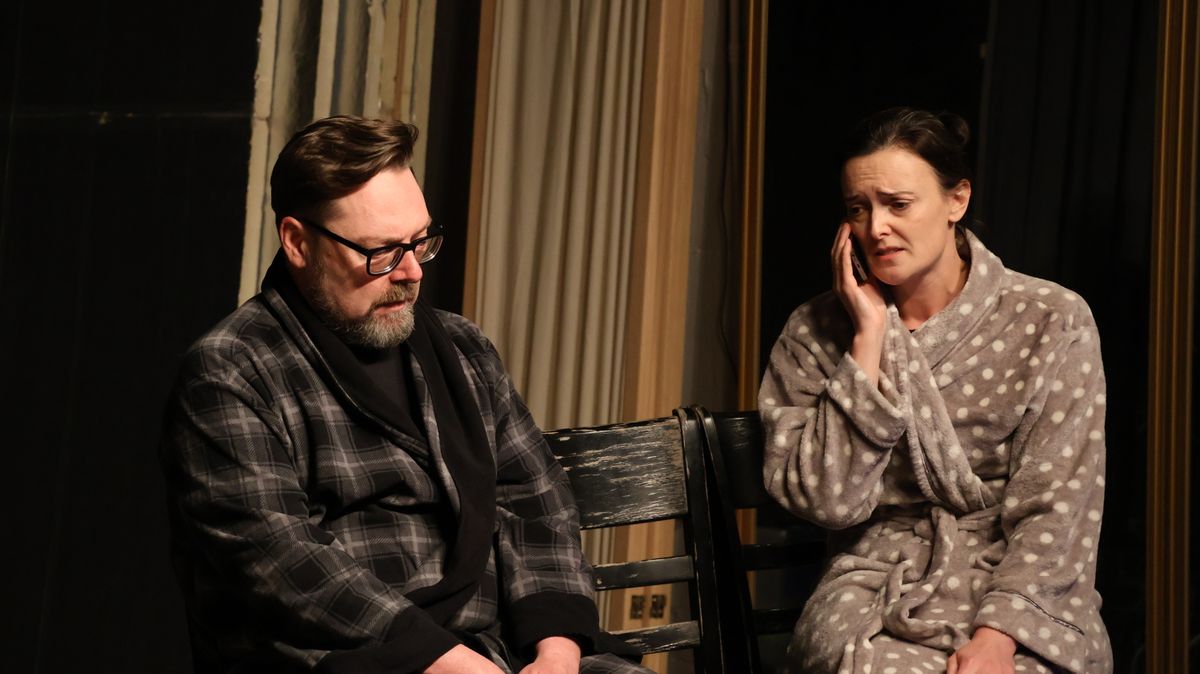 Elizabeth Dilley as Helen and Sean Vale as Bruce.  Photo credit: Cat Brooks