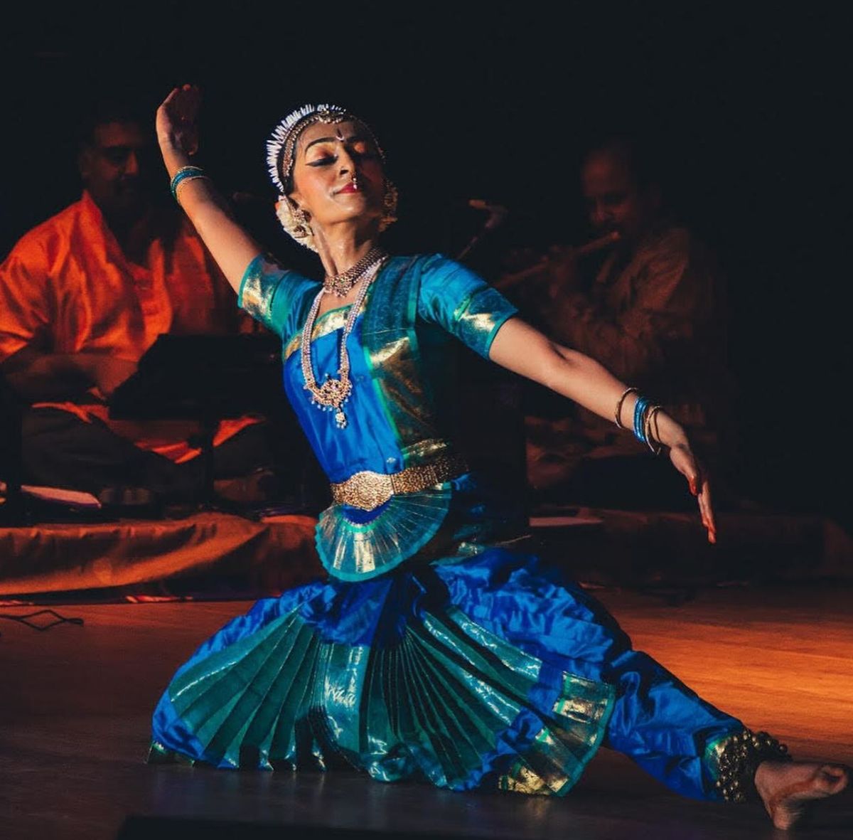 Show ''n Tell - It?s all a Game: Aparna Kumar, is one half of a Bharatanatyam duet, along with partner Lalli Venkat.     Aparna and Lalli will be presenting on May 10th.