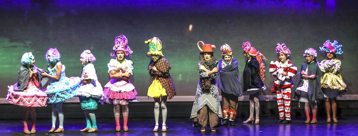 The children, who have been turned into Sweeties, shiver and shake in a land under the Mouse Queen''s control.