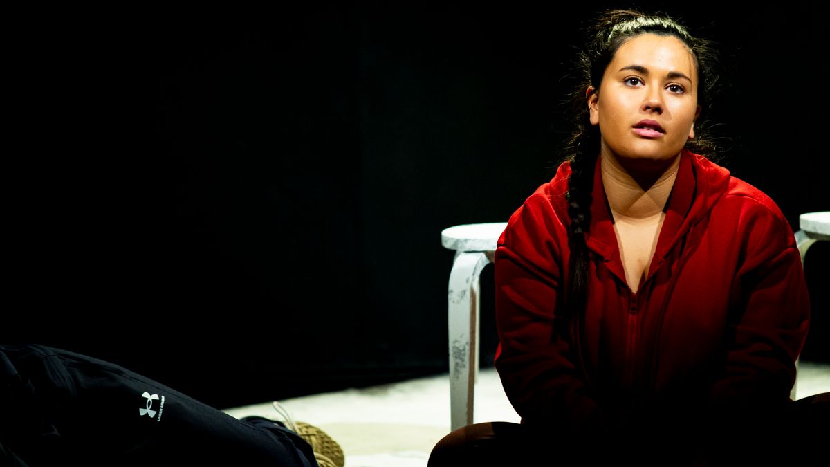 Emma Kaler as Yasmin in Still Here by Mari Lloyd