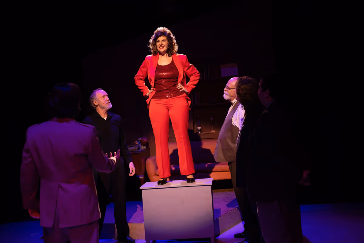 Susan Fowler (Violet) and the men of 9 to 5 Susan Fowler (Violet) and the men of 9 to 5