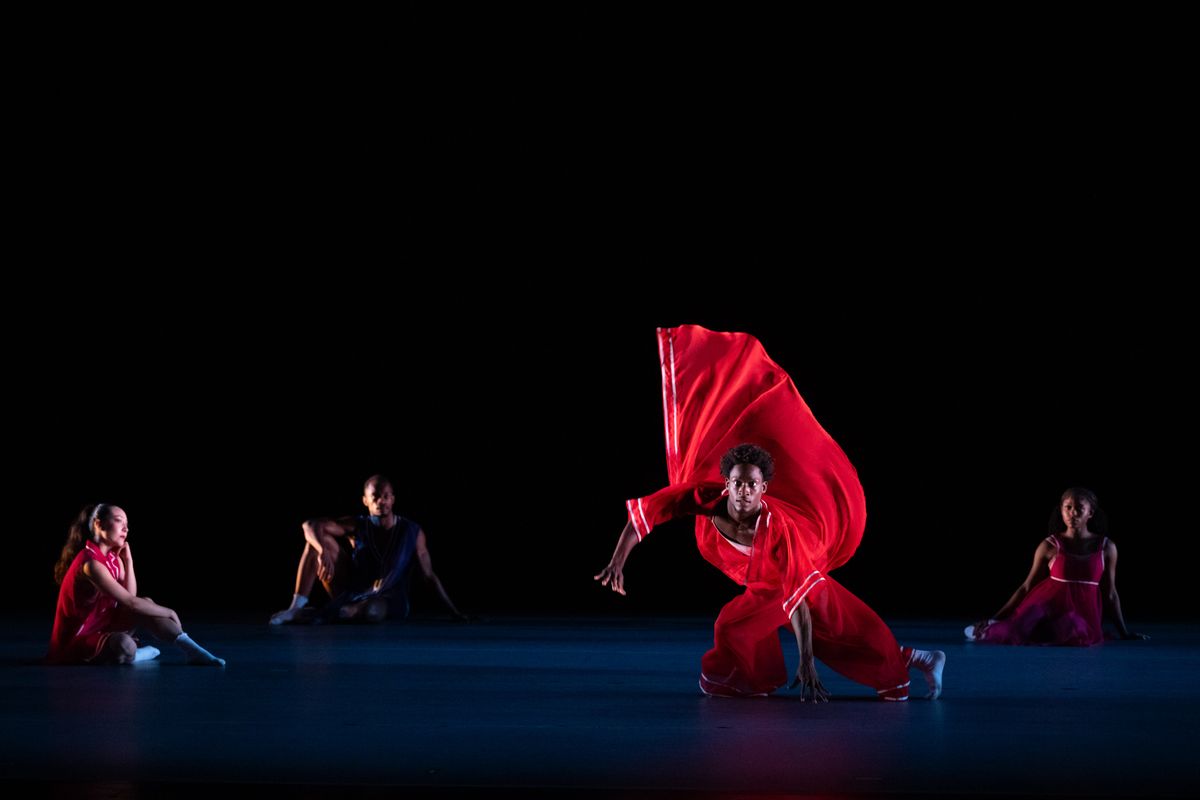 Ailey II in Chalvar Monteiro's Berry Dreamin'. Photo by Nir Arieli. Ailey II in Chalvar Monteiro's Berry Dreamin'. Photo by Nir Arieli.