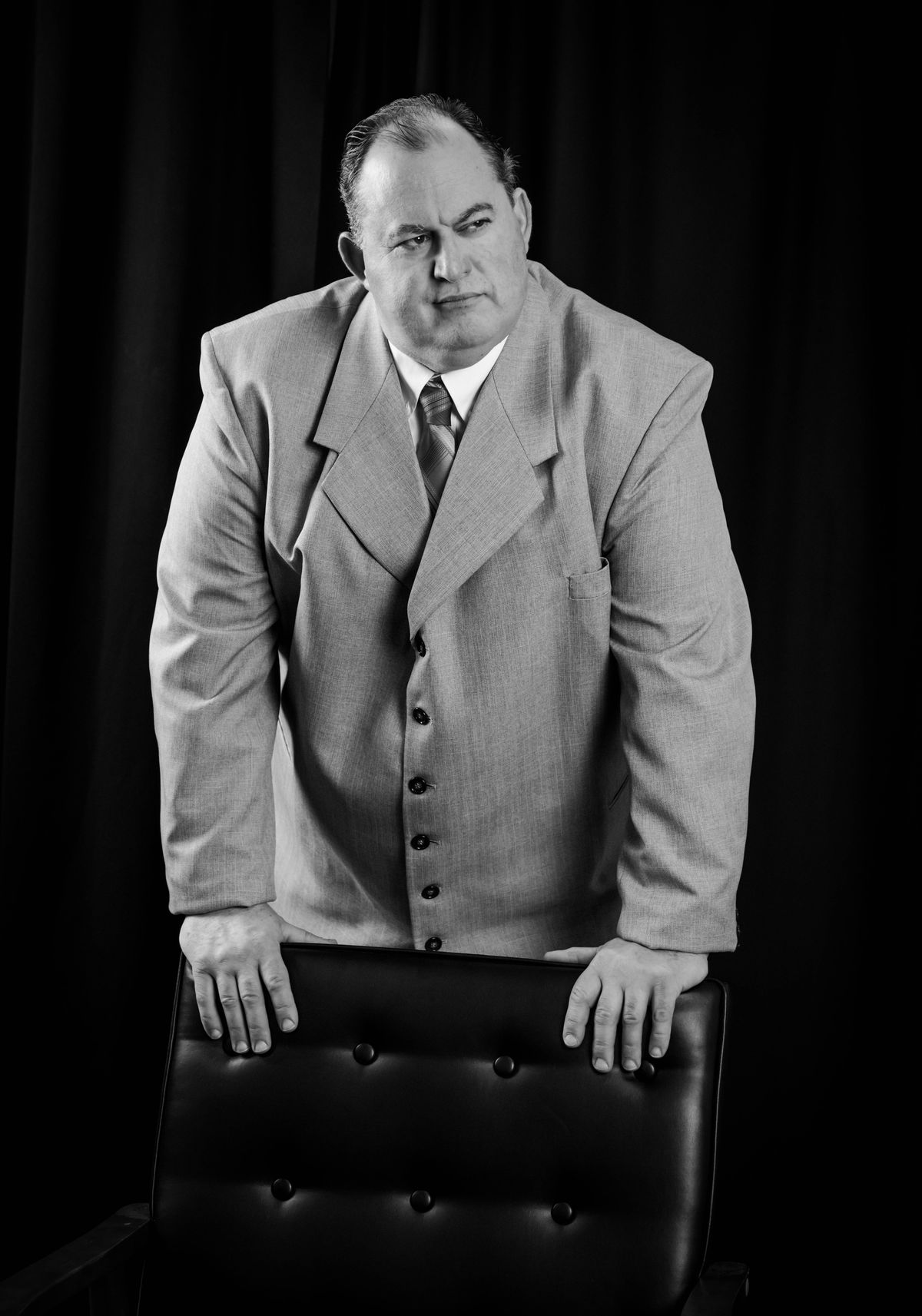 Josh Kiev as Bob Sarnoff Josh Kiev as Bob Sarnoff