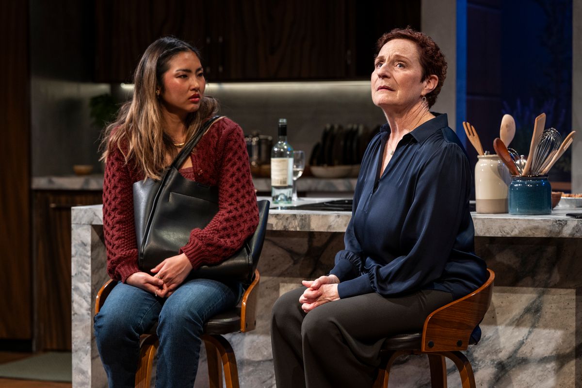 Mai Abe and Laura Gordon in DINNER WITH THE DUCHESS. Photo: Michael Brosilow. Mai Abe and Laura Gordon in DINNER WITH THE DUCHESS. Photo: Michael Brosilow.