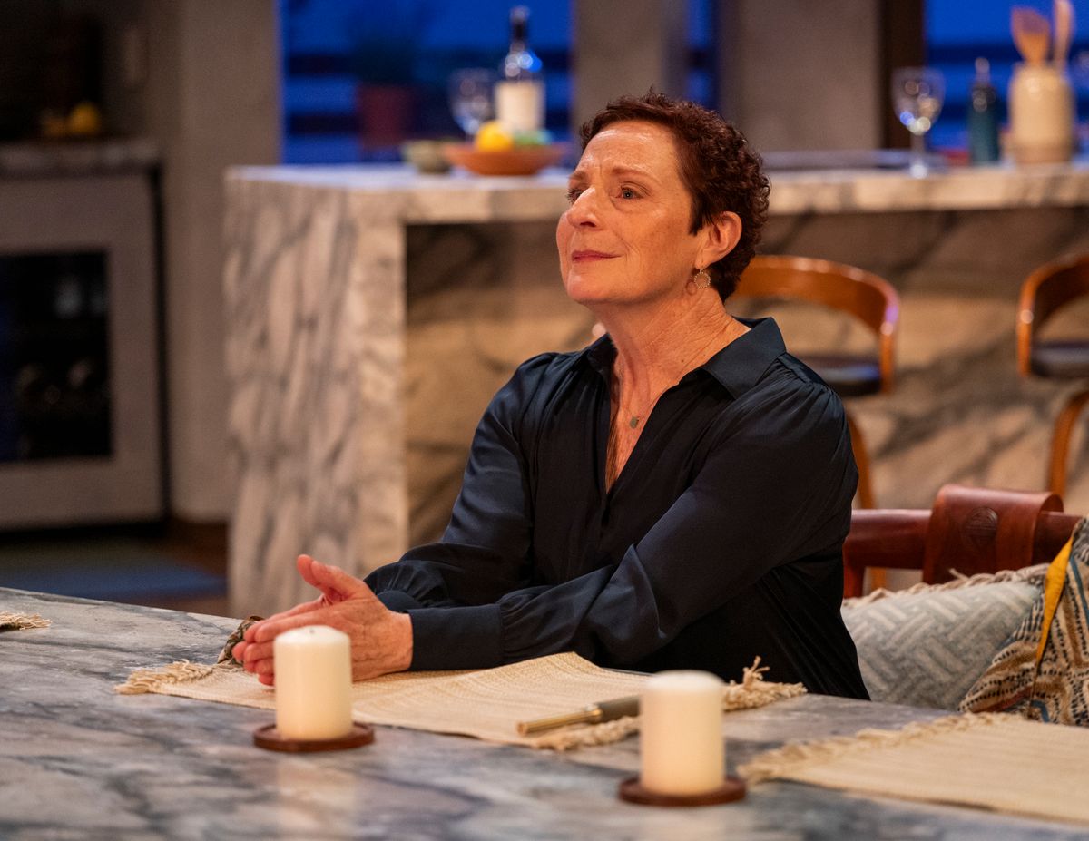 Laura Gordon in DINNER WITH THE DUCHESS. Photo: Michael Brosilow. Laura Gordon in DINNER WITH THE DUCHESS. Photo: Michael Brosilow.