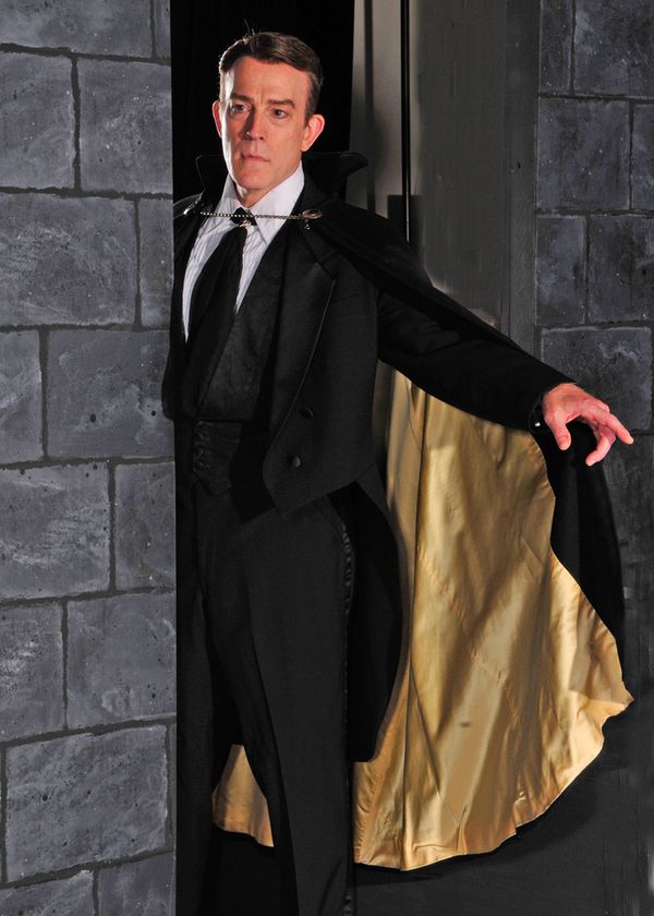 Dracula at Lakewood Theatre Company 2