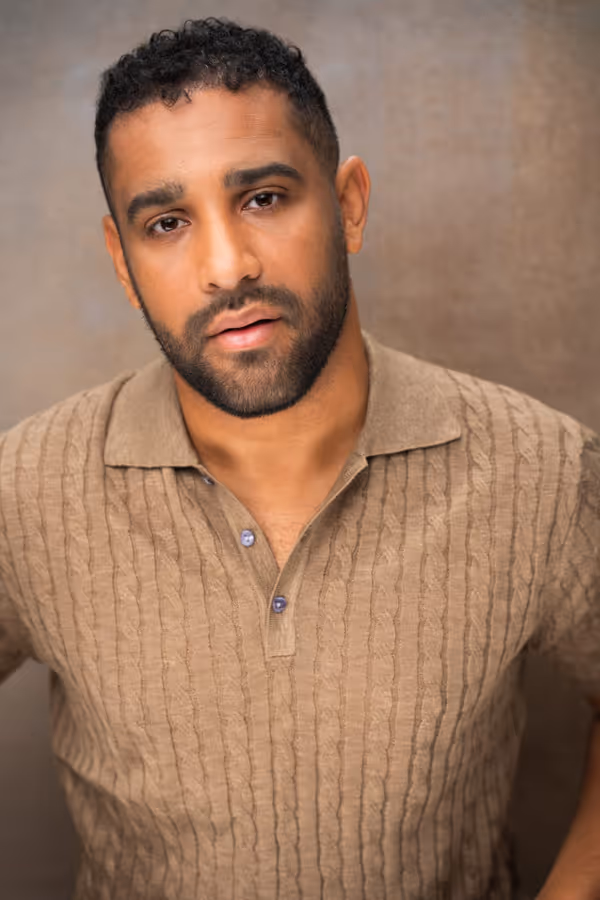 Shak Kanish as Eli 4
