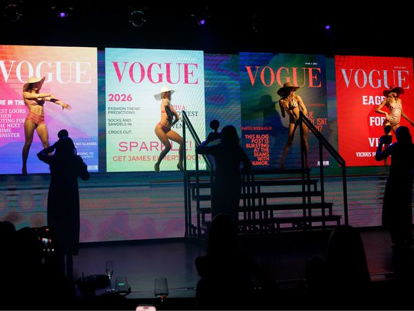 Vogue Logo 2