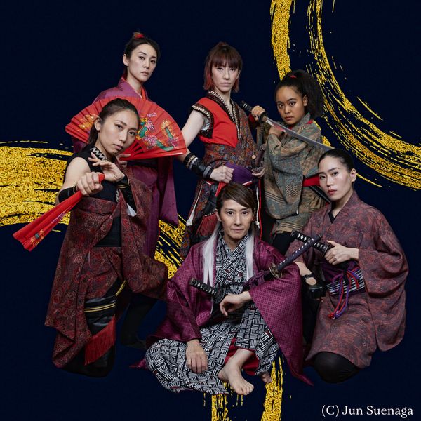 From left, MK Haresign, Taiju Nakane, Shieri Yamafuji, Norihiro Maruta, Kyo Kasumi, Akiko Fujiwara, Yuriko MIyake, Eureka Nakano Grimes, Milai Taguchi, Gen Parton-Shin, & Rina Majima. Photo by Suenaga 7