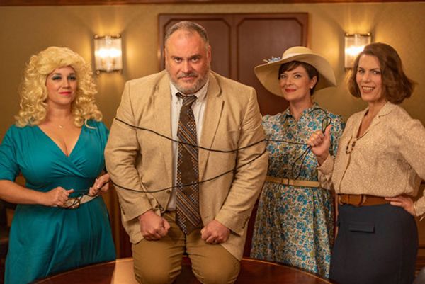 9 to 5 - The Musical Cast Members Whitney Wyatt, Luke Hales, Cindy Perkins, and Elle Anders.  Photo Credit: Thomas Meek 1