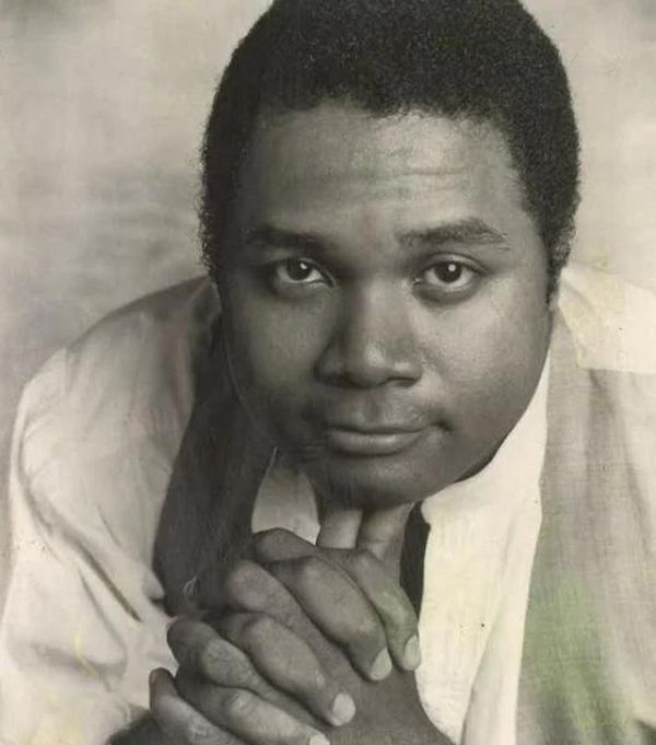 Award-winning Role: Darryl Maximilian Robinson won a 1997 Joseph Jefferson Citation Award for Outstanding Actor In A Play for playing Sam Semela in Fugard: Master Harold And The Boys. 208