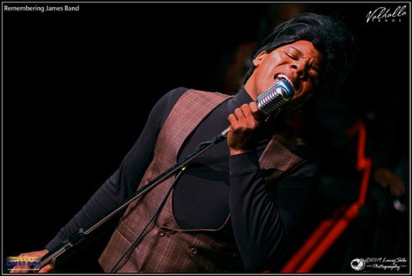 Dedrick Weathersby as James Brown  5