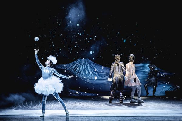 Bronte Mayo, Patrizia H usermann & Sophie Bareis   Marie Liebig 5