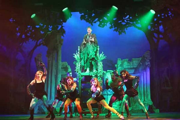 Full Company - Photo by Jeff Bellante 7