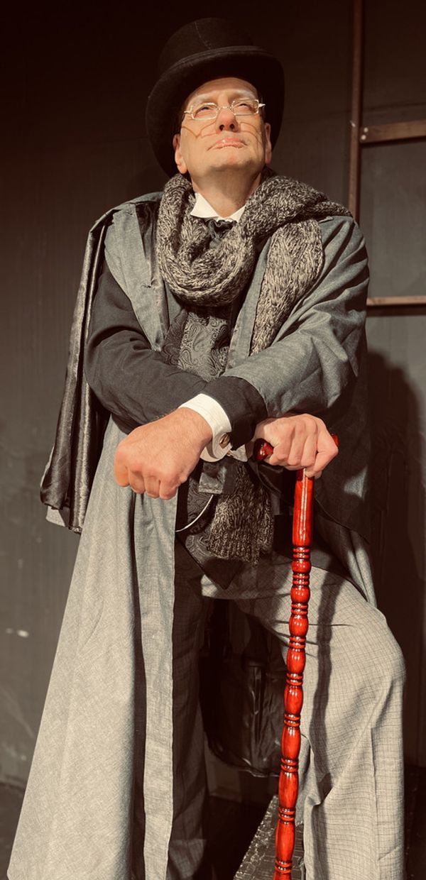 Promo pics from Studio Theatre oh Long Island’s production of Scrooge the Musical 5