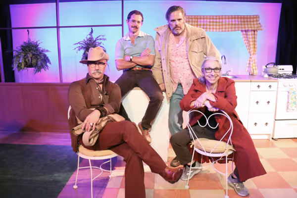 The Cast: William Wilson (Austin), James Lemire (Lee), Jason Madera (Saul), Clara Rodriguez (Mom) 1