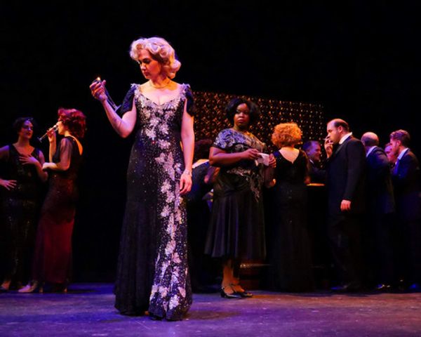 Two-time Elliot Norton Award-winner and two-time IRNE Award-winner Aimee Doherty makes her Umbrella Stage Company debut as Dorothy Brock 1