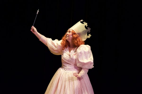 Glinda, played by Angela Powell 14