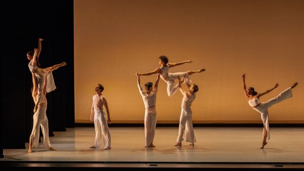 Kansas City Ballet Dancers in Caili Quan's world premiere of A Home Away. Photography by Brett Pruitt & East Market Studios. 7