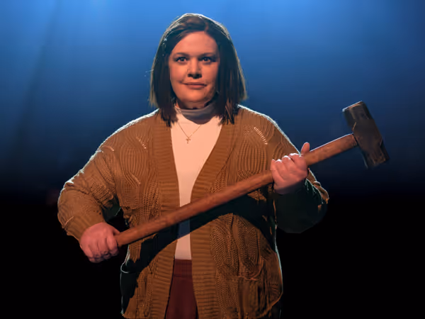 Annie Wilkes in MISERY 1