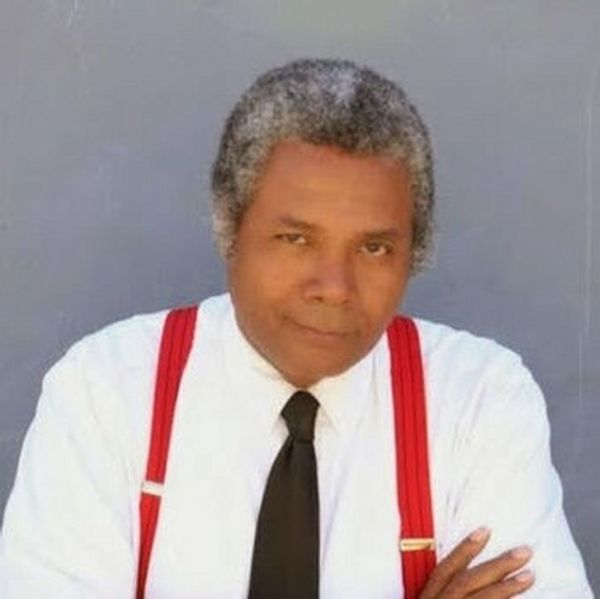 AN INTERNET TV GUIDE PHOTO FOR THEATRE FOLKS!: Santa Monica's Ruskin Theatre Group and Ruskin School of Acting Founder JOHN RUSKIN, 