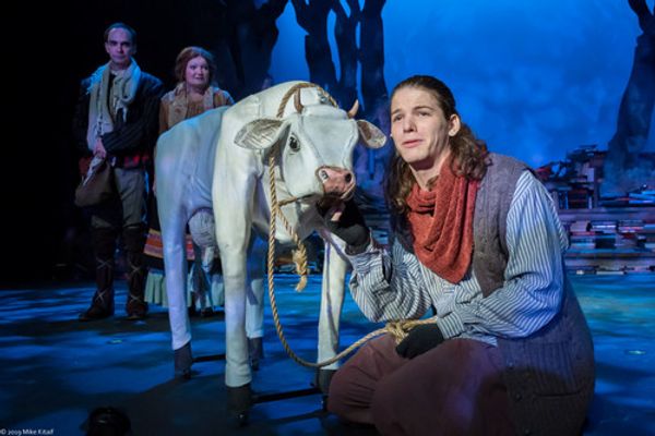 When an ugly witch (Erica deJongh) curses a family and leaves the baker (Gavin Waid) and his wife (Chelsea Jo Conard) barren, the couple must find the ingredients to reverse the spell. 3