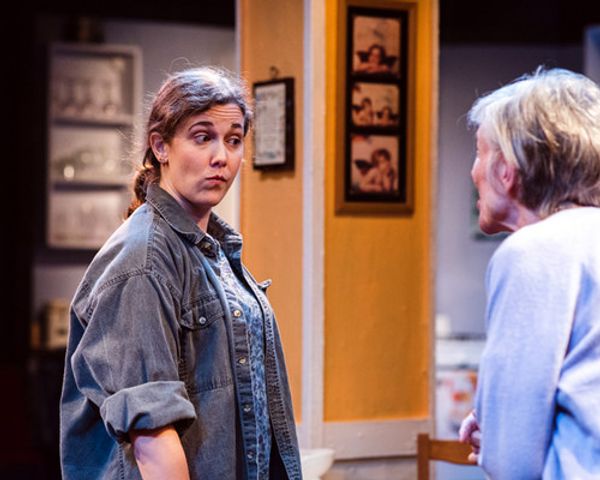 'night, Mother by Marsha Norman at Spotlighters Theatre, directed by Suzanne Beal.
Valerie Lash as Thelma (Mama) and Erin Klarner as Jesse
Set Design/Scenic Art at Alan Zemla
Costumes by Rachel Smith
Properties by Melissa Banister
Lighting by Fuzz Roark
Stage Managed by Thom Buckley
7