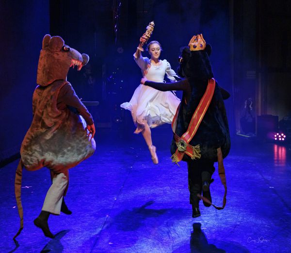 Randy Pacheco, Cavalier and Kyla Cossaboon, Sugar Plum Fairy 2
