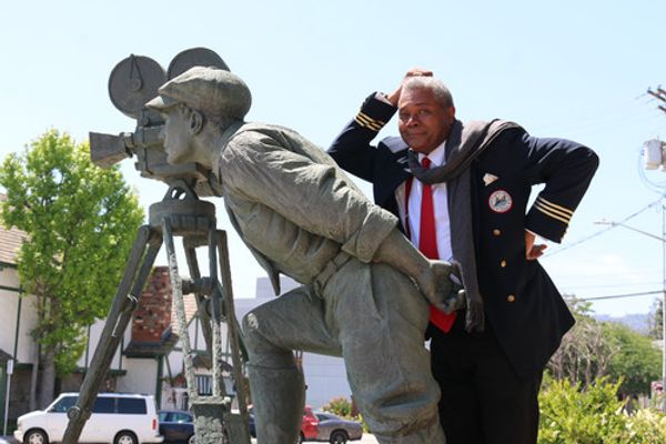 Darryl Maximilian Robinson arrives at UBNGO Studio in Burbank to make his 4th appearance with Host Ron Brewington on 'The Actor's Choice.' Photo by JL Watt. 5