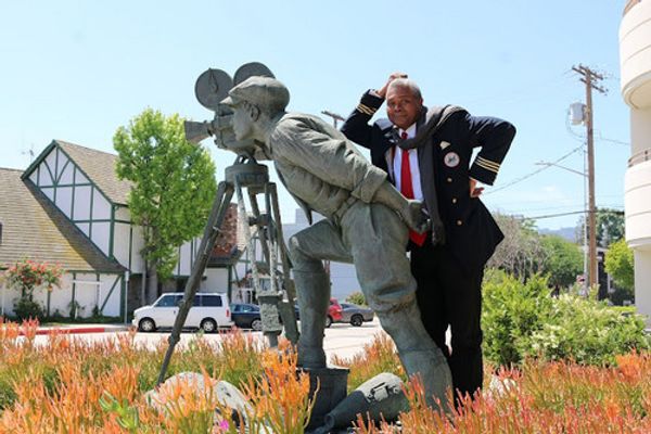 49-year-long theatre veteran Darryl Maximilian Robinson ( The Founder of both The Excaliber Shakespeare Company of Chicago and The Excaliber Shakespeare Company Los Angeles Archival Project ) has been involved in over 250 live stage and literary arts presentations during his nearly five decades as a theatre artist and he discusses his career and work over the course of four Guest Actor Appearances on Ron Brewington's internet performing arts television show 