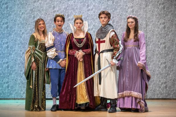 From L to R: Malia Jaffe, Jake Harris, Ella Beute, Logan Everson, Liv Cruce
Photo Credit: Milo Davis Photography 2