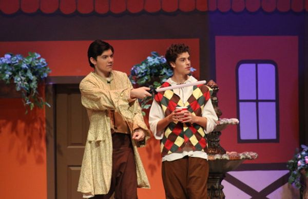 Lelio interacting with Arlecchino  3