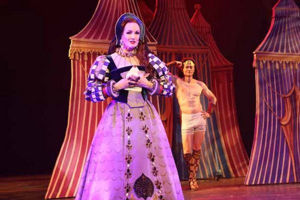 Full Company - Photo by Jeff Bellante 13