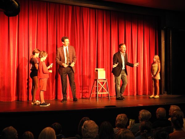 Broadway Magic Hour - NYC''s #1 Family Magic Show 9