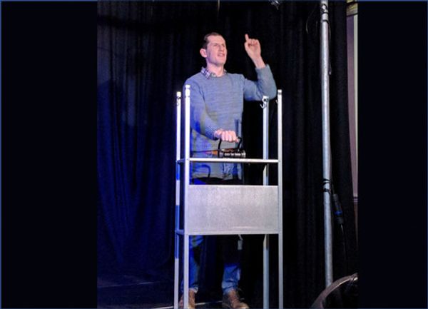 Under the Radar production image 4