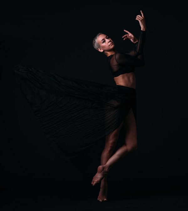 Rachel Premo who plays Fantine 2