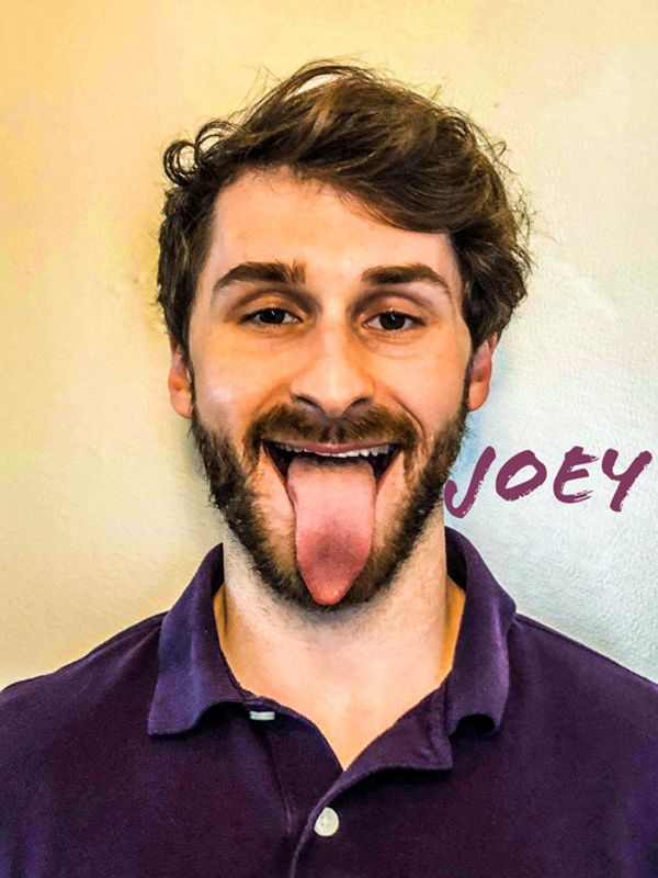 Lizard Tongue Performer 2