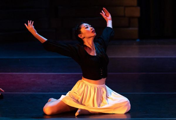 Jacqueline Tse who plays Eponine 4